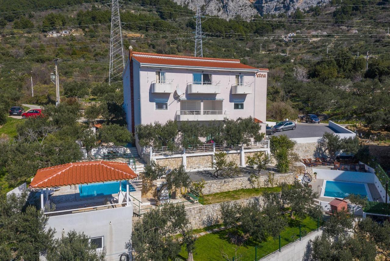 Villa Petra Apartment With Private Pool Makarska Extérieur photo