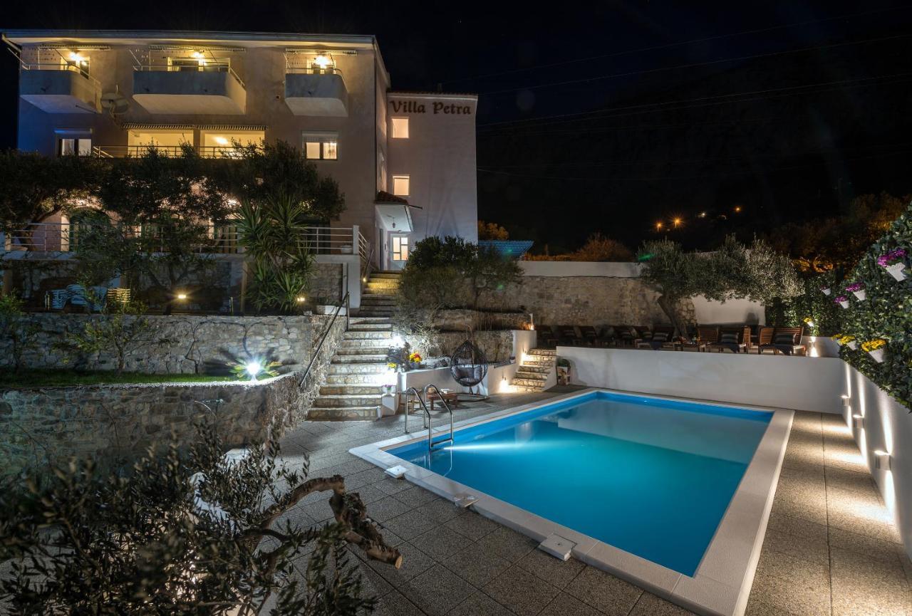 Villa Petra Apartment With Private Pool Makarska Extérieur photo