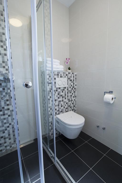 Villa Petra Apartment With Private Pool Makarska Extérieur photo